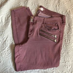 Fab$5 Sale Well Loved Plum Torrid Skinny Jeans 24R